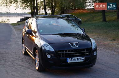 Внедорожник / Кроссовер Peugeot 3008 2013 в 