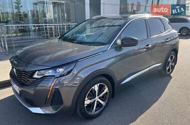 Внедорожник / Кроссовер Peugeot 3008 2022 в 