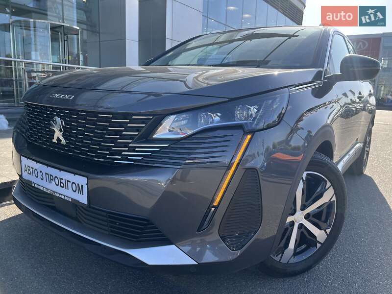 Внедорожник / Кроссовер Peugeot 3008 2022 в 