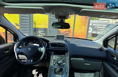 Позашляховик / Кросовер Peugeot 3008 2014 в 