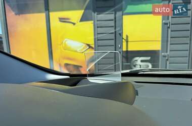 Позашляховик / Кросовер Peugeot 3008 2014 в 