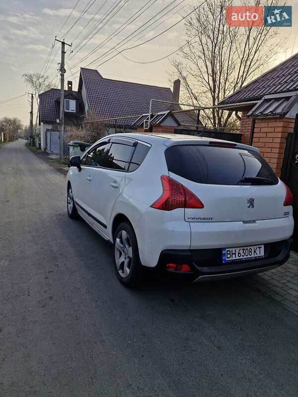 Позашляховик / Кросовер Peugeot 3008 2012 в Одесі