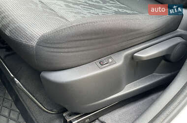 Внедорожник / Кроссовер Peugeot 3008 2011 в 