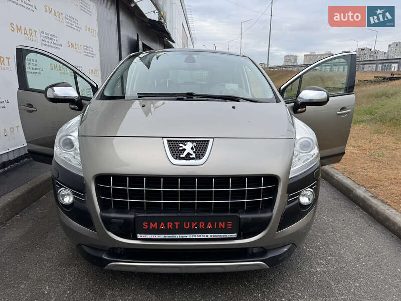 Внедорожник / Кроссовер Peugeot 3008 2012 в Киеве