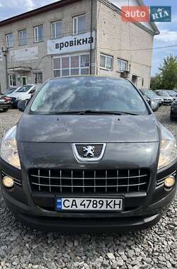 Позашляховик / Кросовер Peugeot 3008 2012 в 