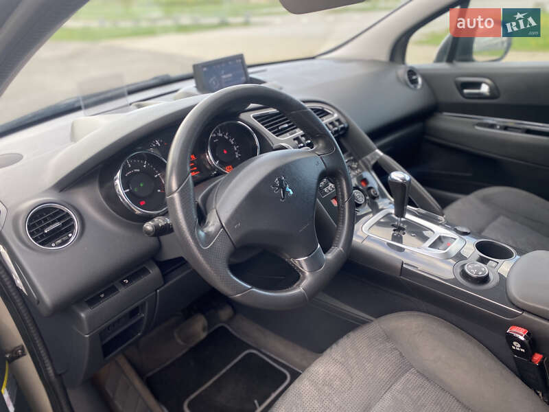 Внедорожник / Кроссовер Peugeot 3008 2013 в Львове