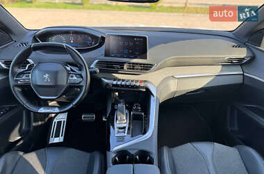 Позашляховик / Кросовер Peugeot 3008 2018 в 