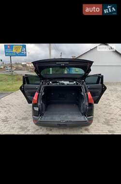 Внедорожник / Кроссовер Peugeot 3008 2009 в 