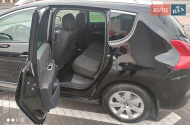 Внедорожник / Кроссовер Peugeot 3008 2010 в 