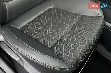 Внедорожник / Кроссовер Peugeot 3008 2015 в 