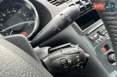 Внедорожник / Кроссовер Peugeot 3008 2015 в 