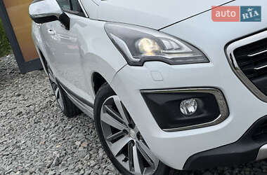 Позашляховик / Кросовер Peugeot 3008 2015 в 