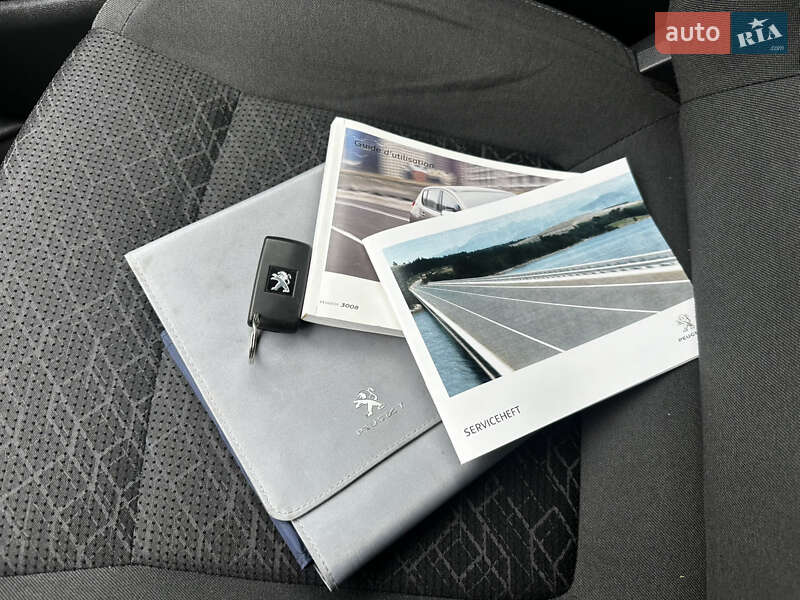 Позашляховик / Кросовер Peugeot 3008 2014 в Стрию