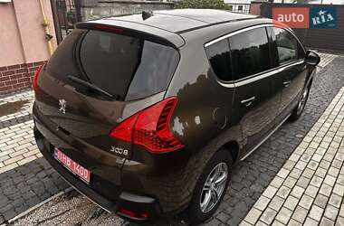 Внедорожник / Кроссовер Peugeot 3008 2011 в 