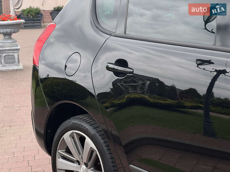 Позашляховик / Кросовер Peugeot 3008 2012 в Стрию