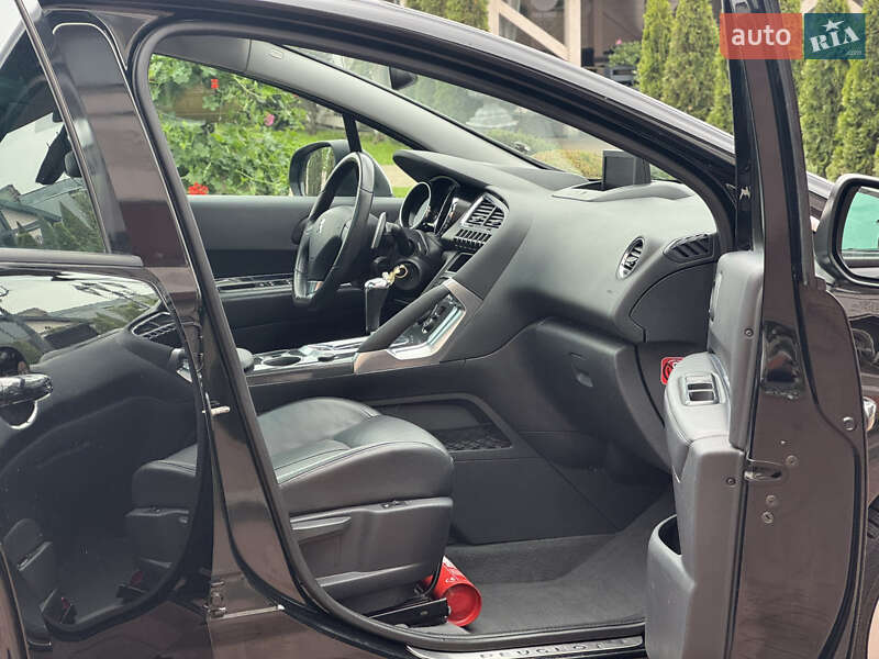 Позашляховик / Кросовер Peugeot 3008 2012 в Стрию