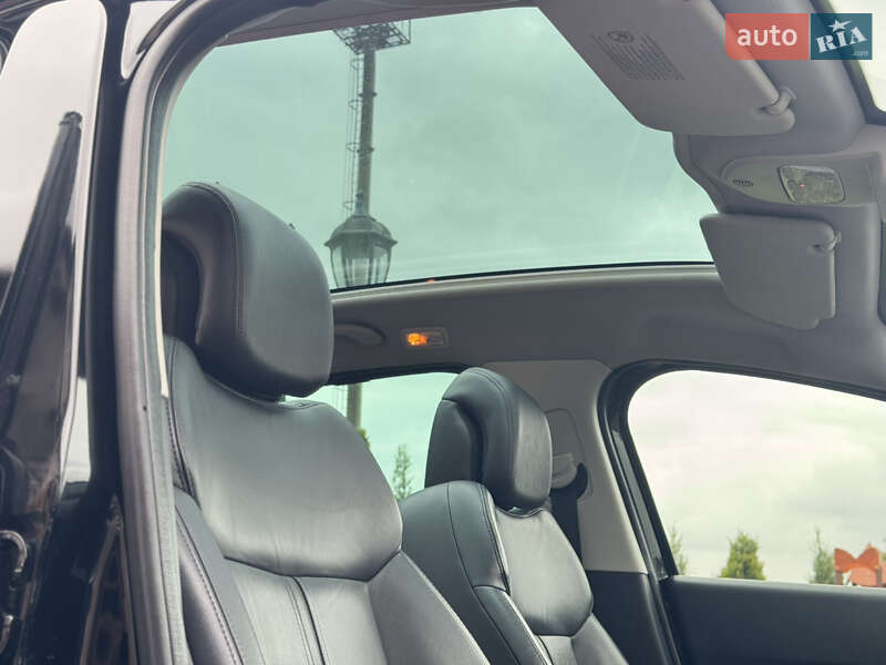 Позашляховик / Кросовер Peugeot 3008 2012 в Стрию