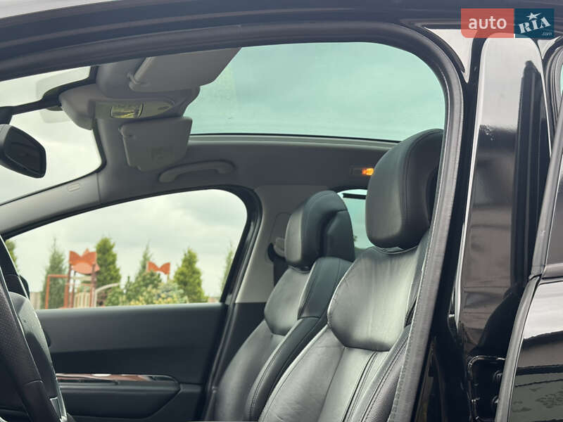 Позашляховик / Кросовер Peugeot 3008 2012 в Стрию