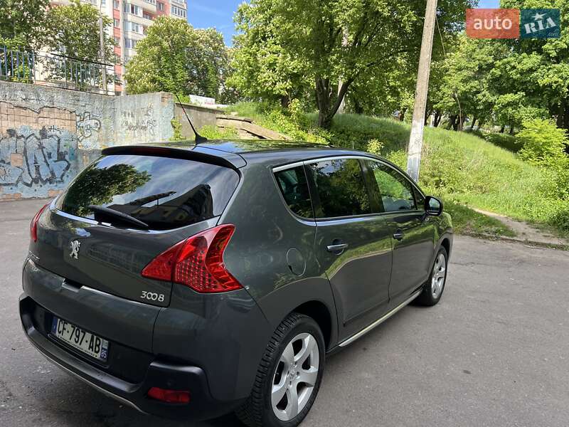 Внедорожник / Кроссовер Peugeot 3008 2012 в Ровно