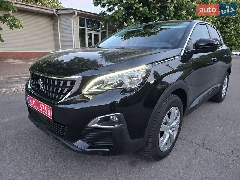 Позашляховик / Кросовер Peugeot 3008 2020 в 