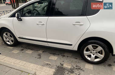 Внедорожник / Кроссовер Peugeot 3008 2012 в 
