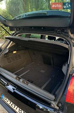 Внедорожник / Кроссовер Peugeot 3008 2013 в 