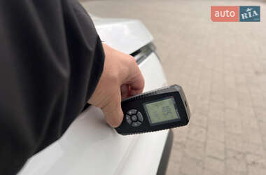 Внедорожник / Кроссовер Peugeot 3008 2019 в 