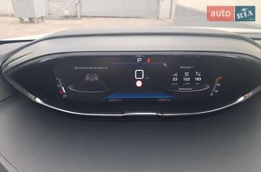 Позашляховик / Кросовер Peugeot 3008 2022 в 