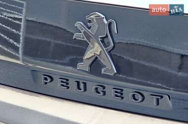 Внедорожник / Кроссовер Peugeot 3008 2021 в 
