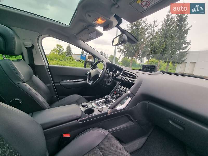 Позашляховик / Кросовер Peugeot 3008 2015 в Коломиї