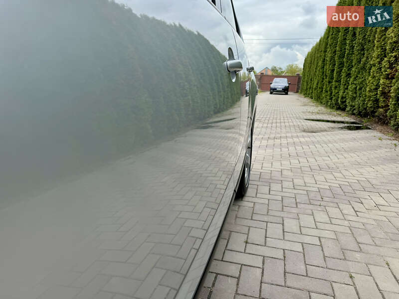 Позашляховик / Кросовер Peugeot 3008 2011 в Луцьку