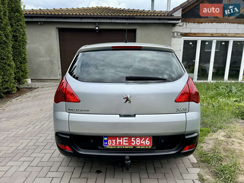 Позашляховик / Кросовер Peugeot 3008 2011 в Луцьку