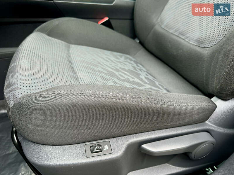 Позашляховик / Кросовер Peugeot 3008 2011 в Луцьку