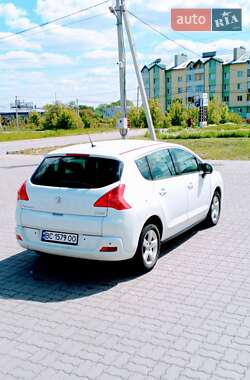 Позашляховик / Кросовер Peugeot 3008 2010 в 
