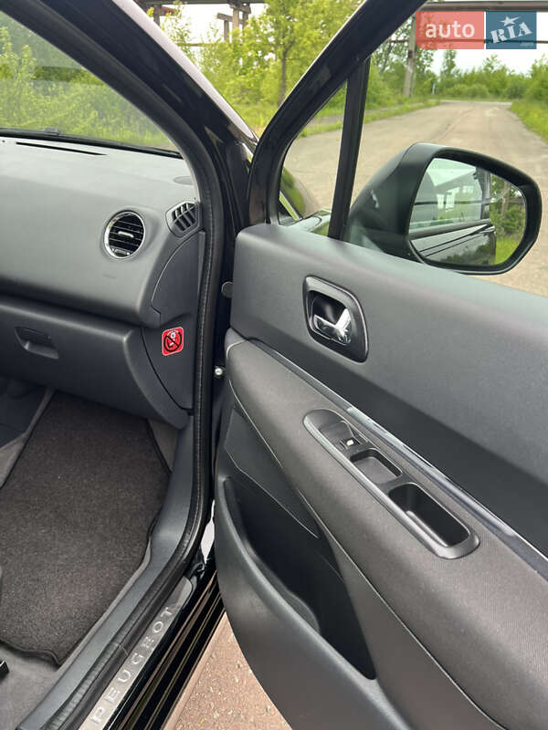 Внедорожник / Кроссовер Peugeot 3008 2011 в Калуше фото 29 Внедорожник / Кроссовер Peugeot 3008 2011 в Калуше