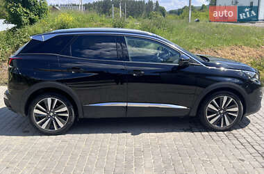 Позашляховик / Кросовер Peugeot 3008 2019 в 