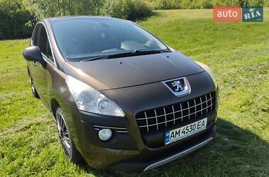 Внедорожник / Кроссовер Peugeot 3008 2012 в 