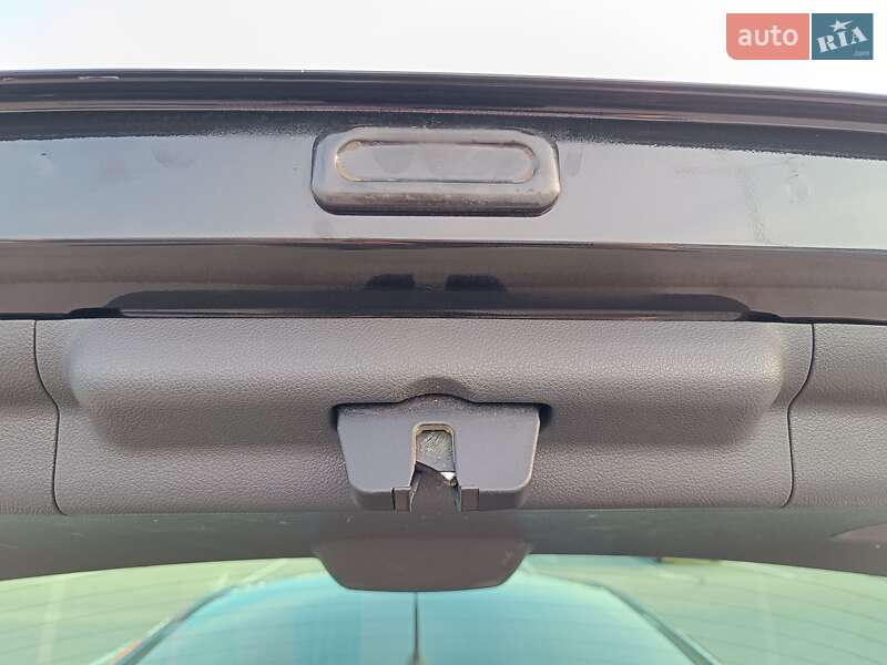 Внедорожник / Кроссовер Peugeot 3008 2013 в Виннице