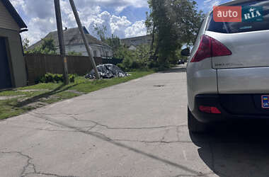 Внедорожник / Кроссовер Peugeot 3008 2011 в 