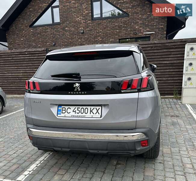 Позашляховик / Кросовер Peugeot 3008 2016 в Львові