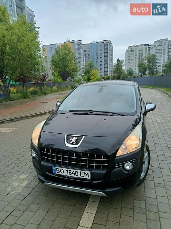 Внедорожник / Кроссовер Peugeot 3008 2013 в Ивано-Франковске