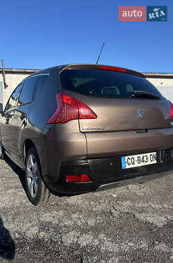Позашляховик / Кросовер Peugeot 3008 2013 в 
