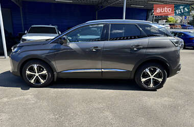 Позашляховик / Кросовер Peugeot 3008 2021 в 