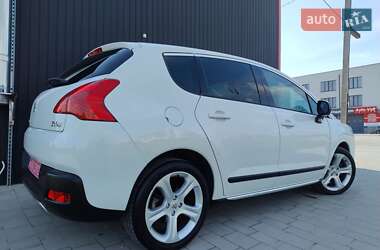 Внедорожник / Кроссовер Peugeot 3008 2011 в 