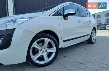 Внедорожник / Кроссовер Peugeot 3008 2011 в 