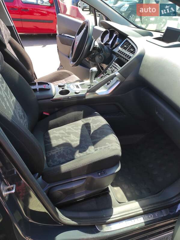 Позашляховик / Кросовер Peugeot 3008 2010 в Києві