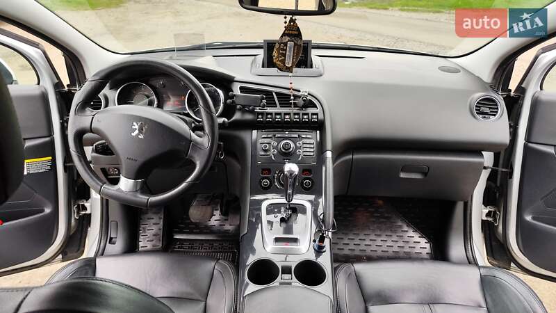 Позашляховик / Кросовер Peugeot 3008 2010 в Стрию