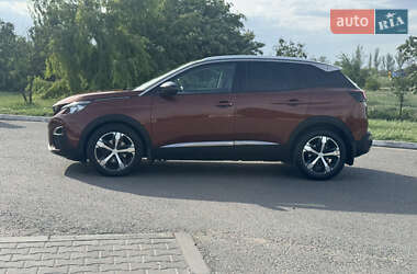 Внедорожник / Кроссовер Peugeot 3008 2018 в 