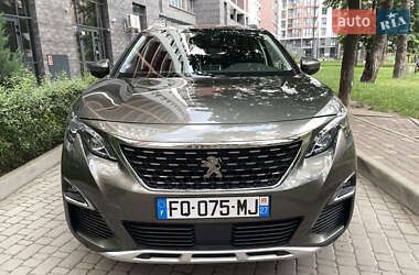 Позашляховик / Кросовер Peugeot 3008 2020 в 