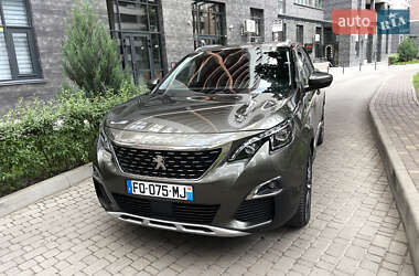 Позашляховик / Кросовер Peugeot 3008 2020 в 